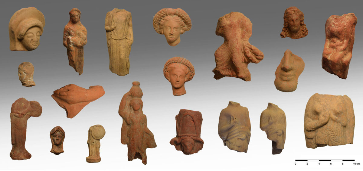 Fig. 16. Various clay female figurines.