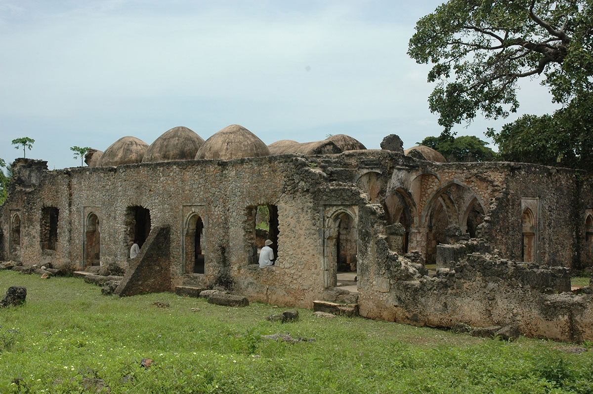 Remains of the medieval Great Mosque of Kilwa, in Tanzania on the Swahili coast. Image: UNESCO/CC BY-SA 3.0 IGO