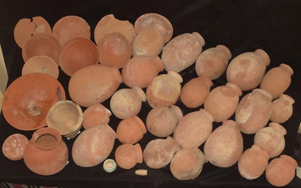 Pottery vessels found at Meir. Source: MoTA Egypt.