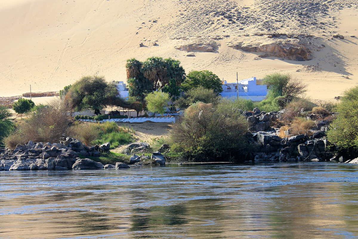 Nubian houses in the bank of River Nile Aswan , Egypt. Wikimedia Commons