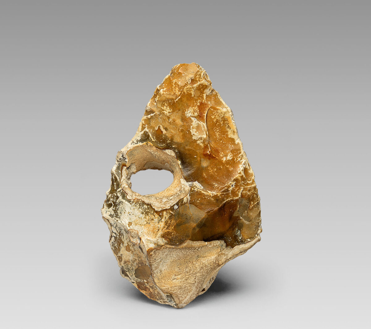 Handaxe, France, ca. 500,000–300,000, chert 
Tony Berlant Collection. ©Nasher Sculpture Center, Dallas. Photo by Kevin Todora

