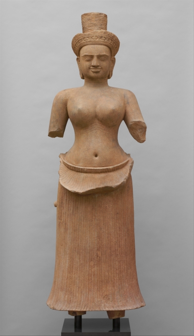 10th century goddess sandstone statue from Koh Ker. Image credit: United States Attorney’s Office. Southern District of New York.