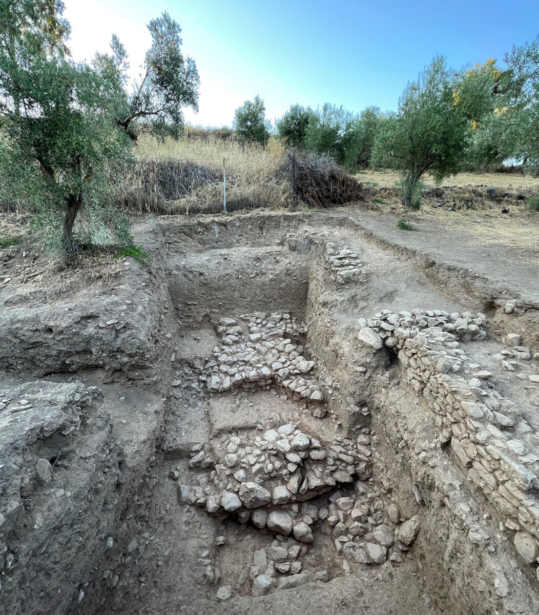 Fortifications, 3rd mill. BC. Credit: ESAG