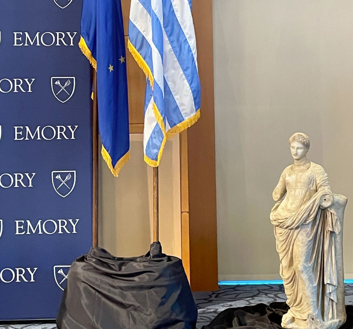 Emory, Greek Ministry of Culture enter into cultural cooperation agreement