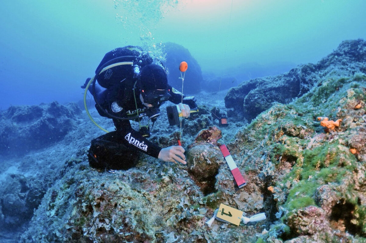 Underwater archaeological survey at the sea of Kasos island. Photo credit: Ministry of Culture 