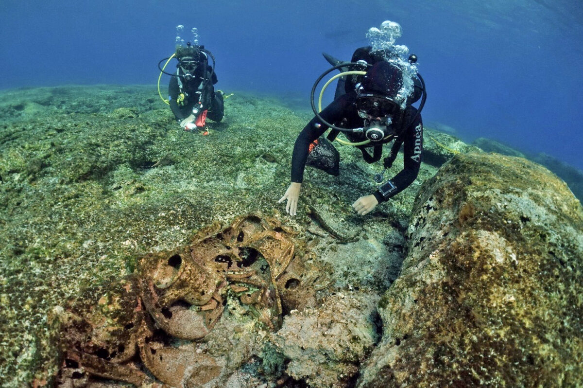 Underwater archaeological survey at the sea of Kasos island. Photo credit: Ministry of Culture 