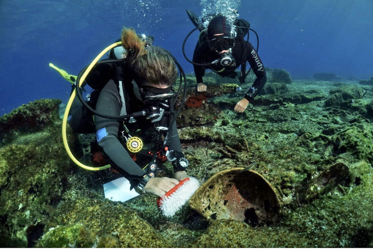 Underwater archaeological survey at the sea of Kasos island. Photo credit: Ministry of Culture 