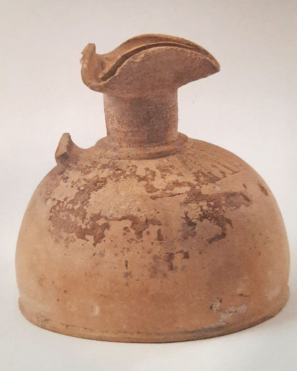 Repatriation of a Proto-corinthian oinochoe