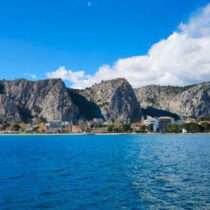 Astonishing detail of sunken landscape in the Adriatic Sea