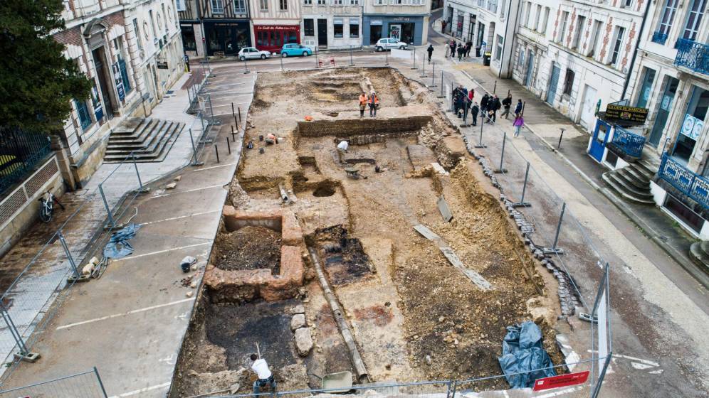 An ancient necropolis of children and stillborns in Auxerre