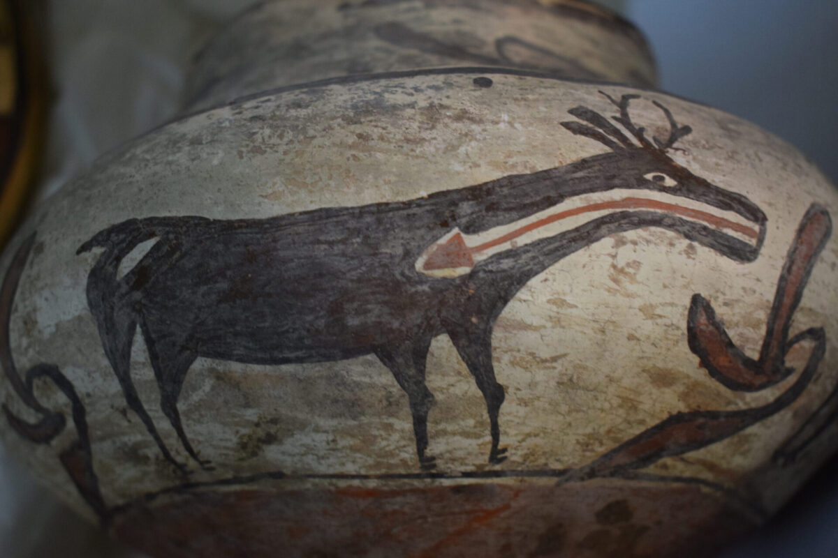 American Indian hunters