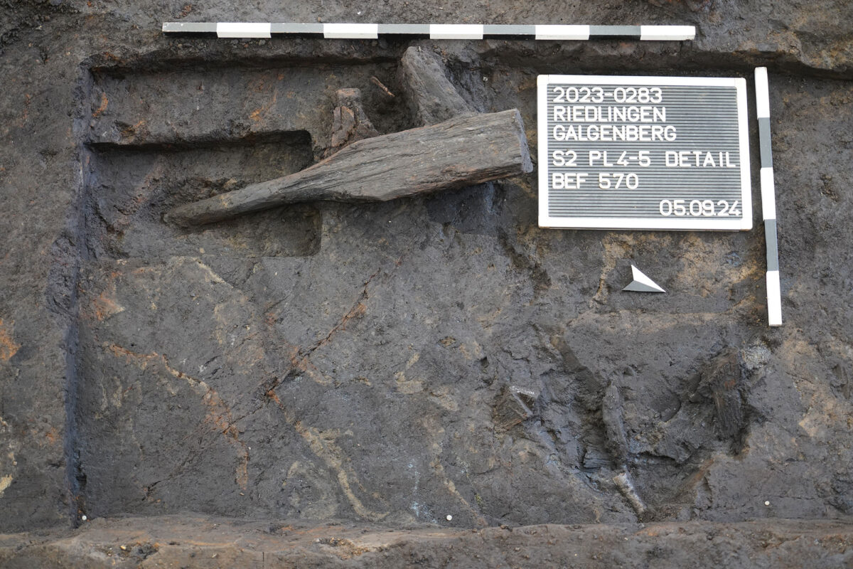 Early Celtic burial chamber discovered near Riedlingen