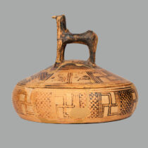 Clay pyxis of the Geometric period. Archaeological Museum of Nafplion.