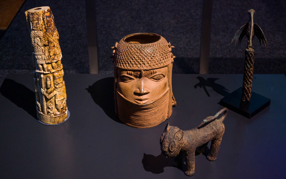 Dutch Museum returns ‘priceless’ Benin Bronzes to Nigeria