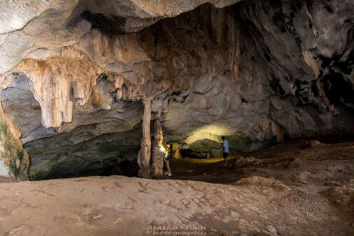 Daskalio Cave