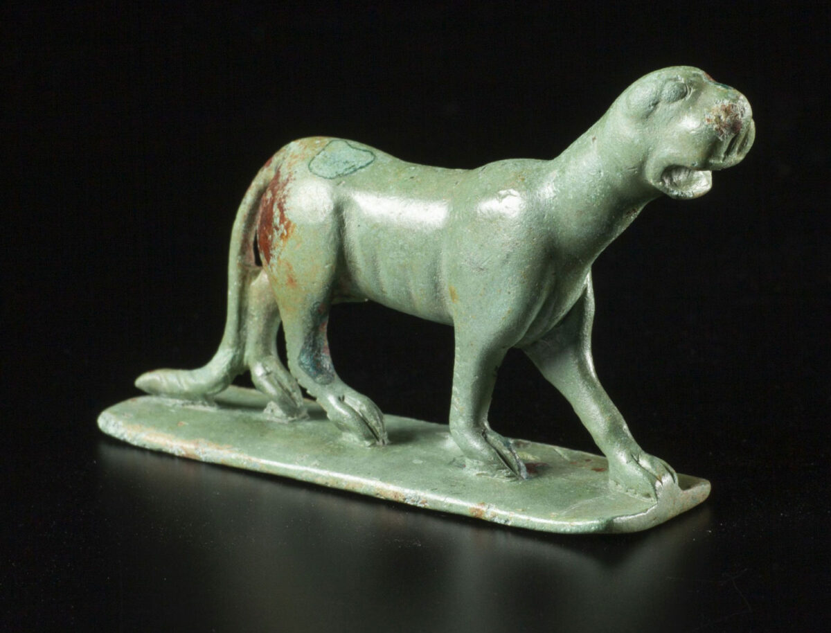 Bronze panther figurine. © Römerstadt Augusta Raurica