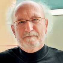 Archaeologist Panos Valavanis dies at 71
