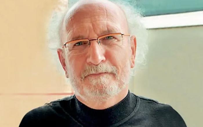 Archaeologist Panos Valavanis dies at 71