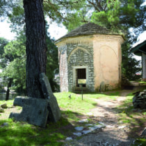 Turbe (tomb) of Aslan Pasha.
