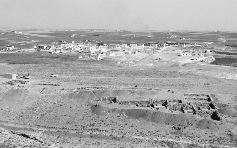 Earliest Neolithic communities were open to newcomers