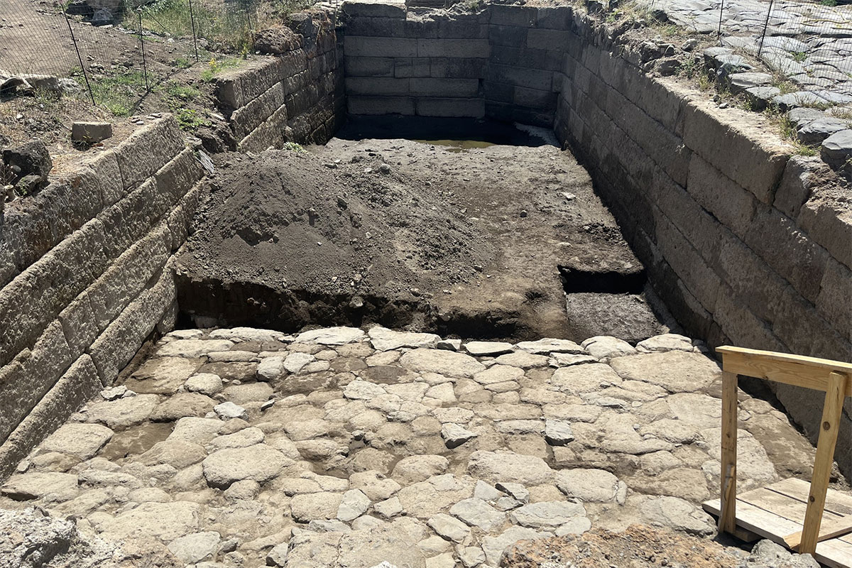 Mizzou archaeologists unearth ancient Roman water basin