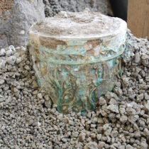 A touch of Egypt in a Pompeii fast food kitchen