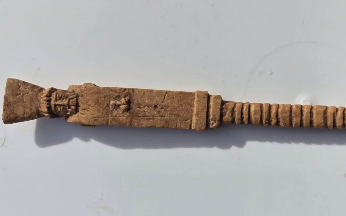 Rare 5th century BC bone stylus found intact in Gela