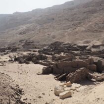 Over 43,000 inscribed pot sherds in Upper Egypt site